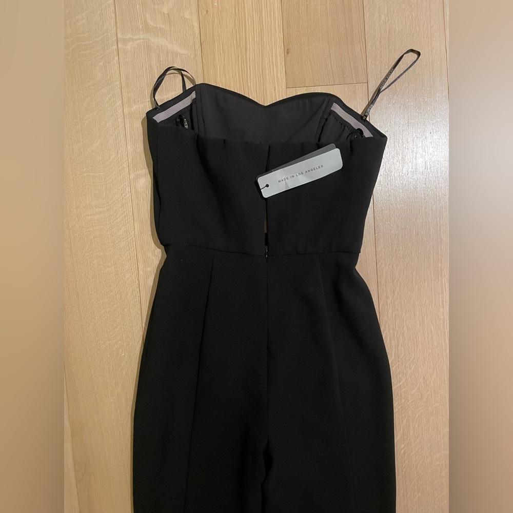 Black Halo Slim Cut-Out Jumpsuit, size 4 - Picture 2 of 5
